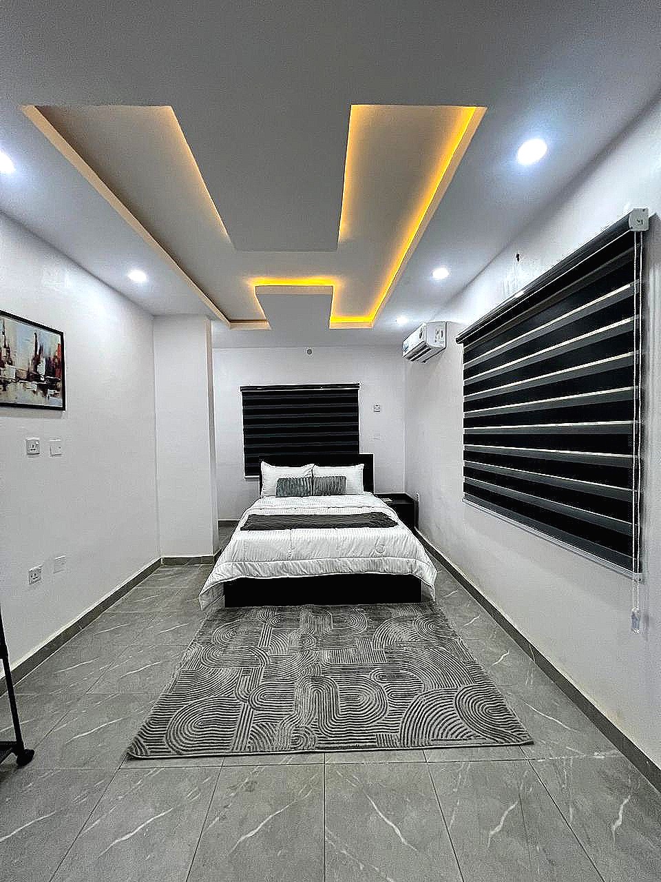 Deluxe 2 bedroom Shortlet Apartment in Surulere — photo 1